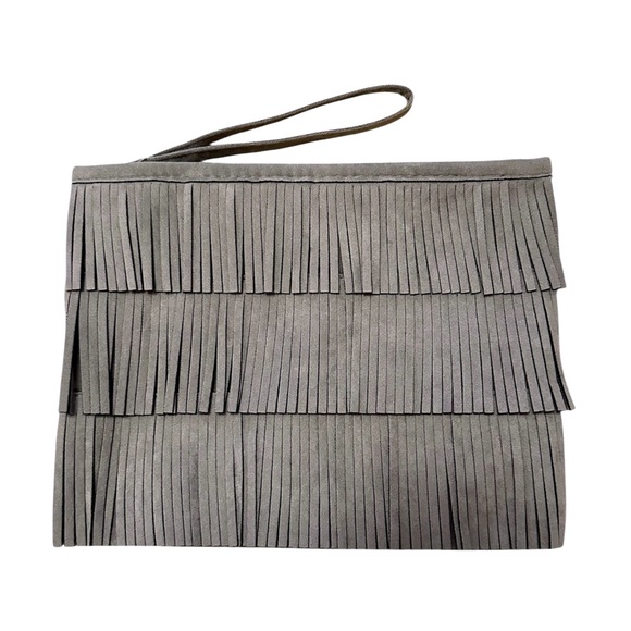 Handbags - NWOT Gray Fringe Zip Wristlst